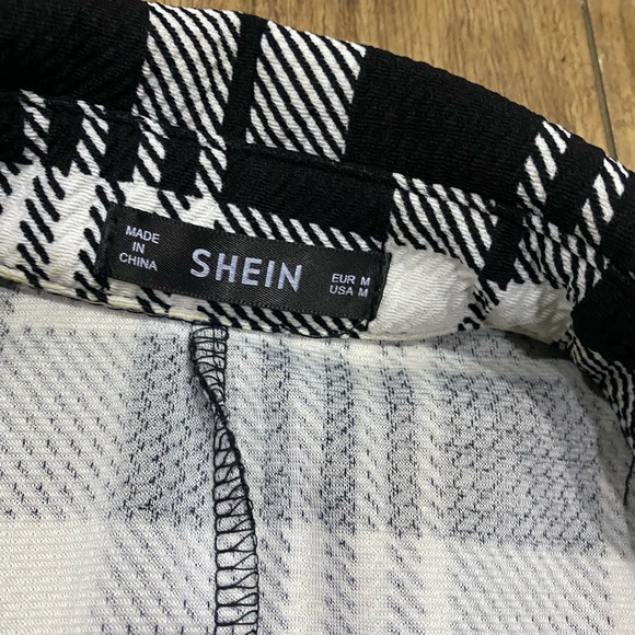 SHEIN shirt - Picture 4 of 4